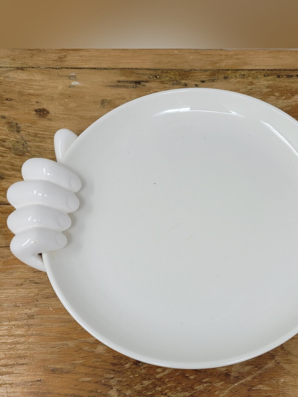 Vintage Pop Art Hands Holding Ceramic Plate 1970s MCM
